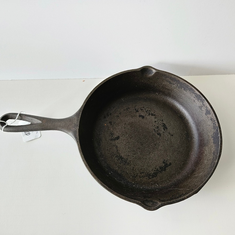 Cast Iron Deep Frying Pan Lodge 8in